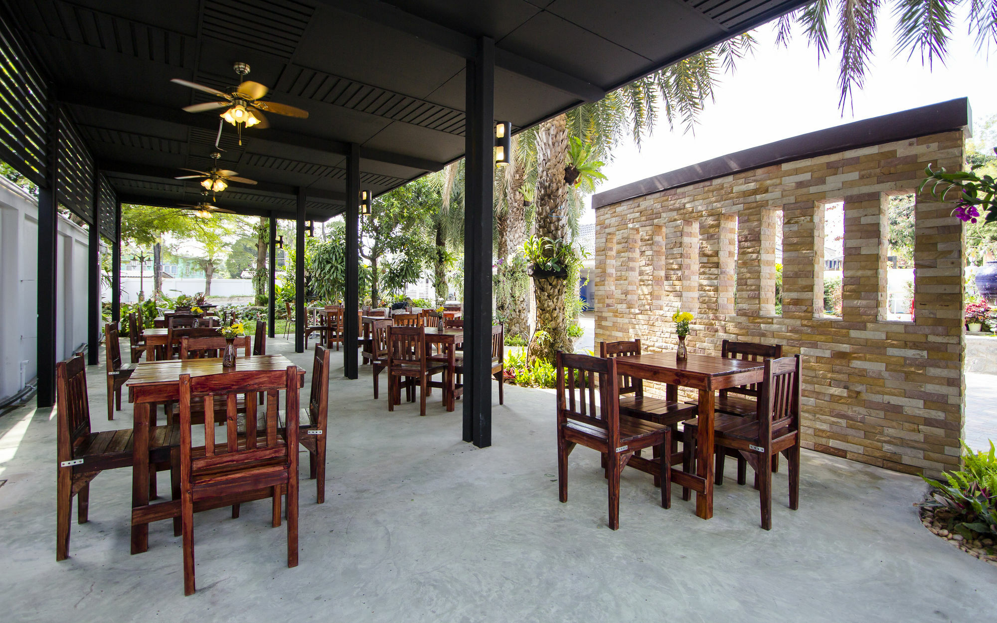 Phu Places Pattaya Exterior foto